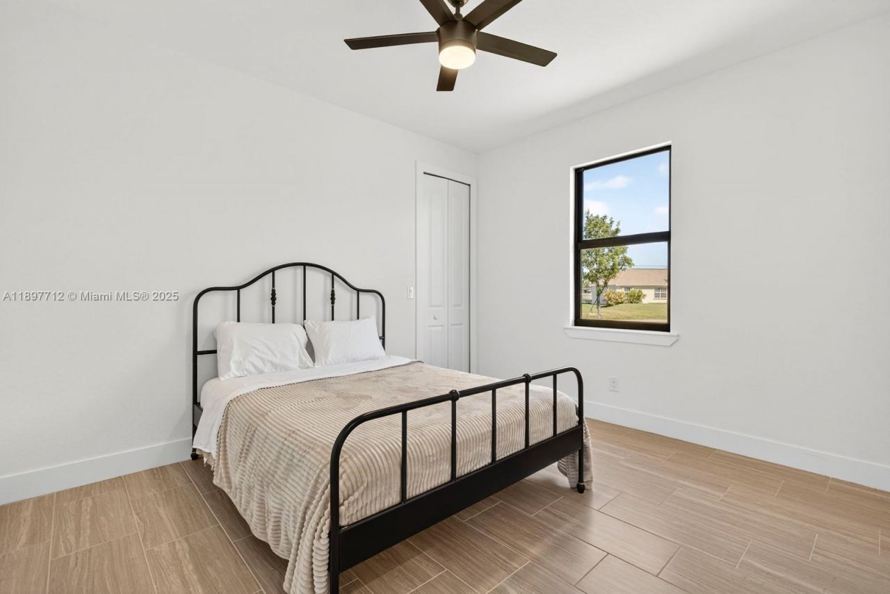 3414 NW 21st St, Cape Coral, FL 33993 Photo