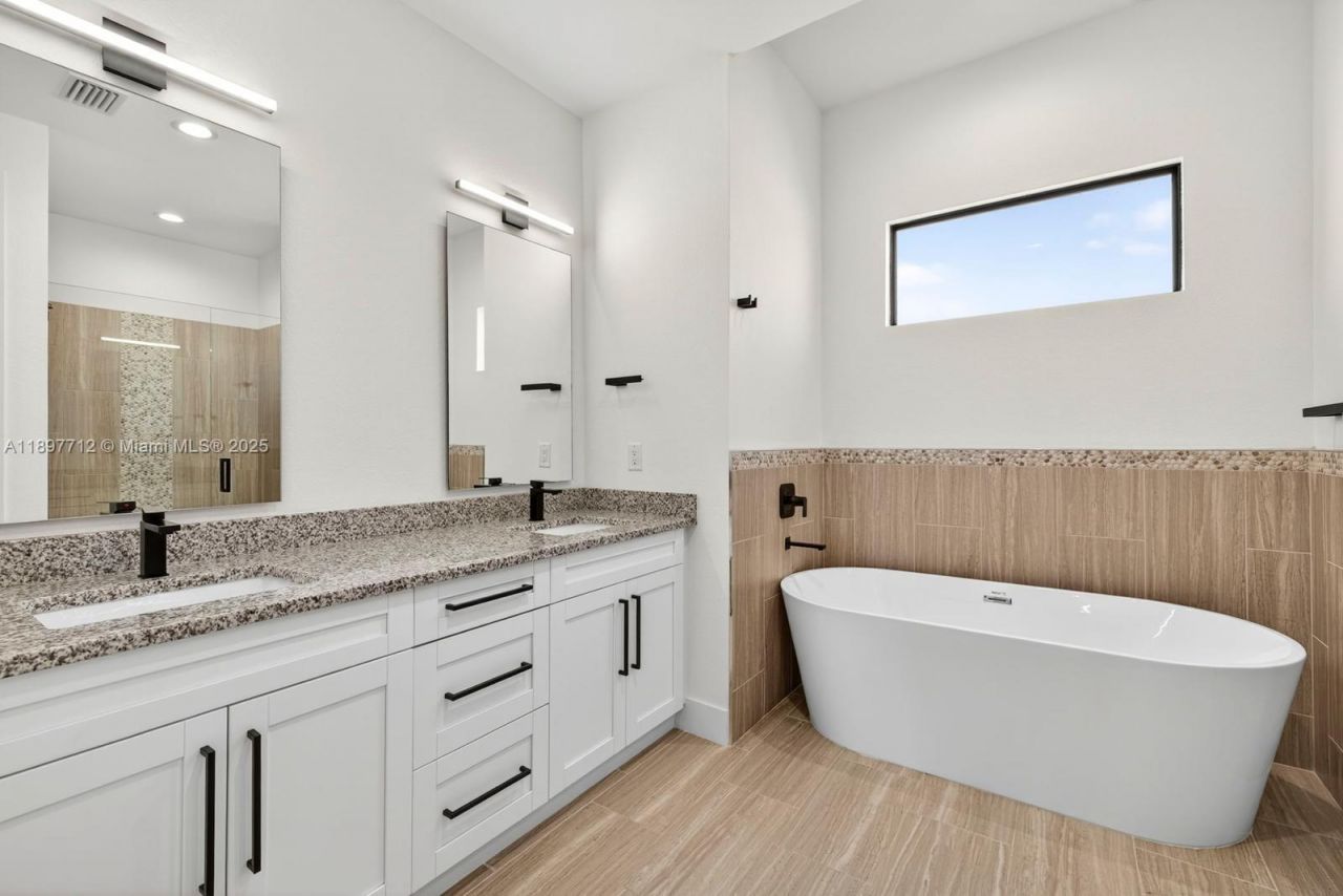 3414 NW 21st St, Cape Coral, FL 33993 Photo