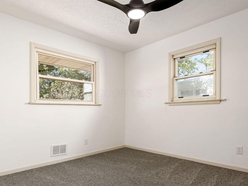 4241 Ashgrove Drive, Grove City, OH 43123 Photo 24