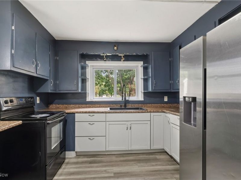 748 Chalker Street, Akron, OH 44310 Photo 12