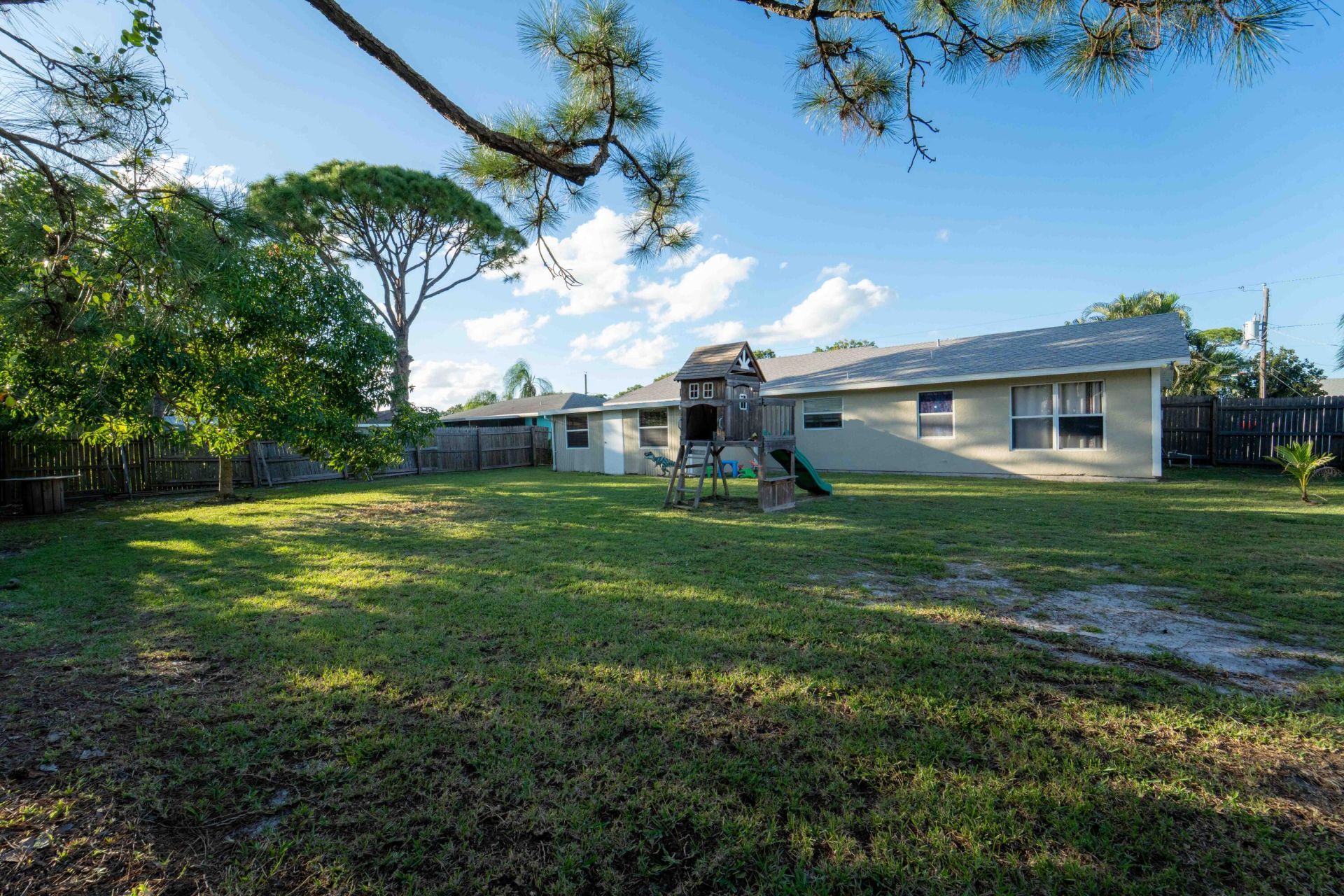 382 SE Evans Avenue, Port Saint Lucie, FL 34984 Photo