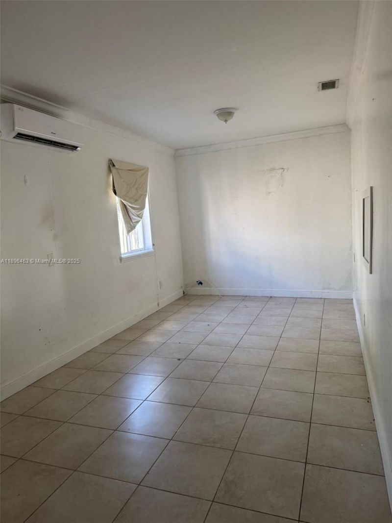 1738 SW 17th St, Miami, FL 33145 Photo