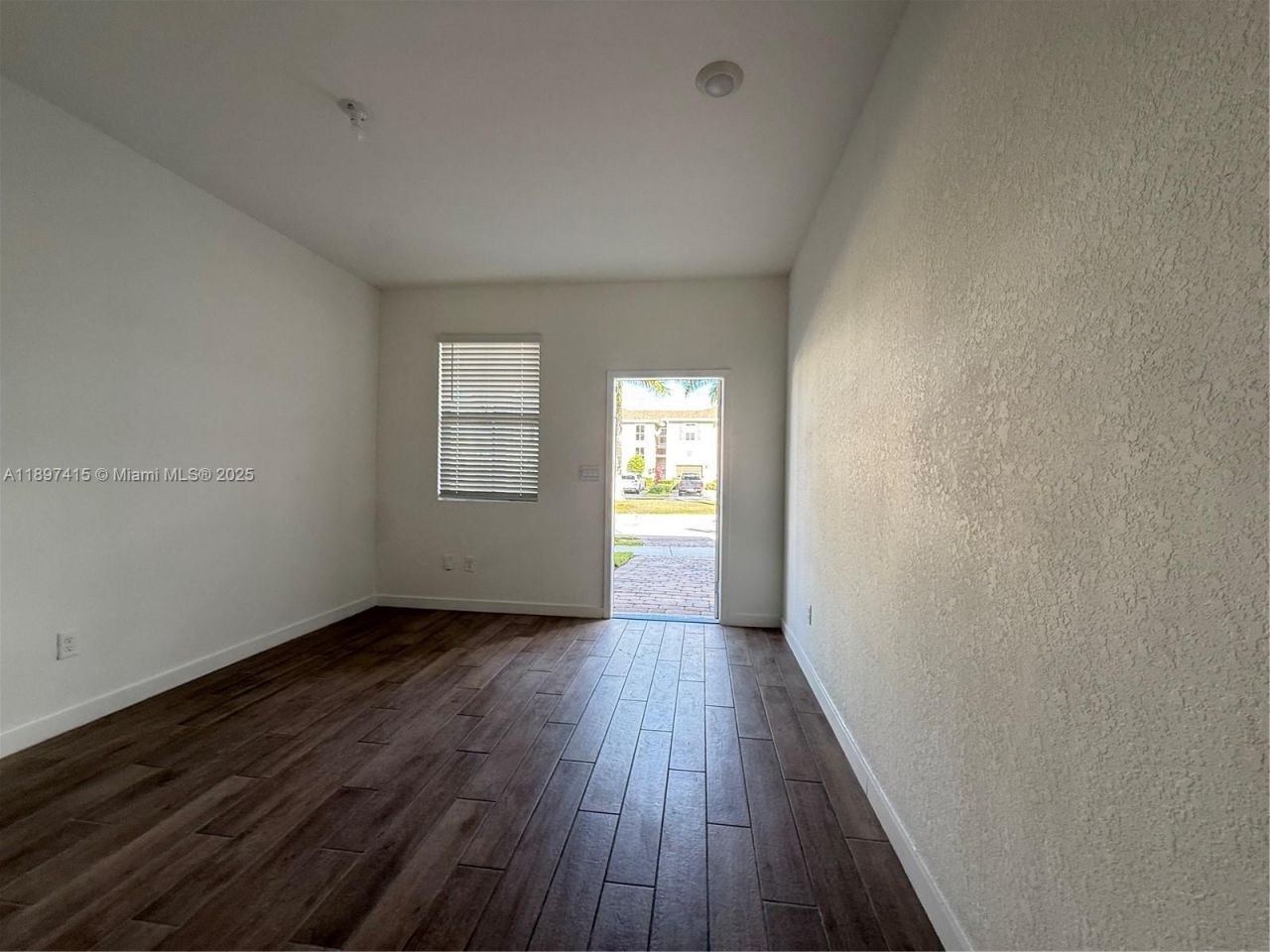 1672 SE 8th Ave, Homestead, FL 33034 Photo