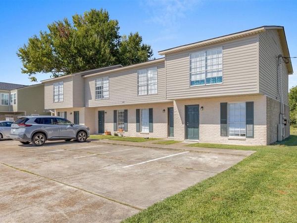 645 Esplanade St Street, Lake Charles, LA 70607