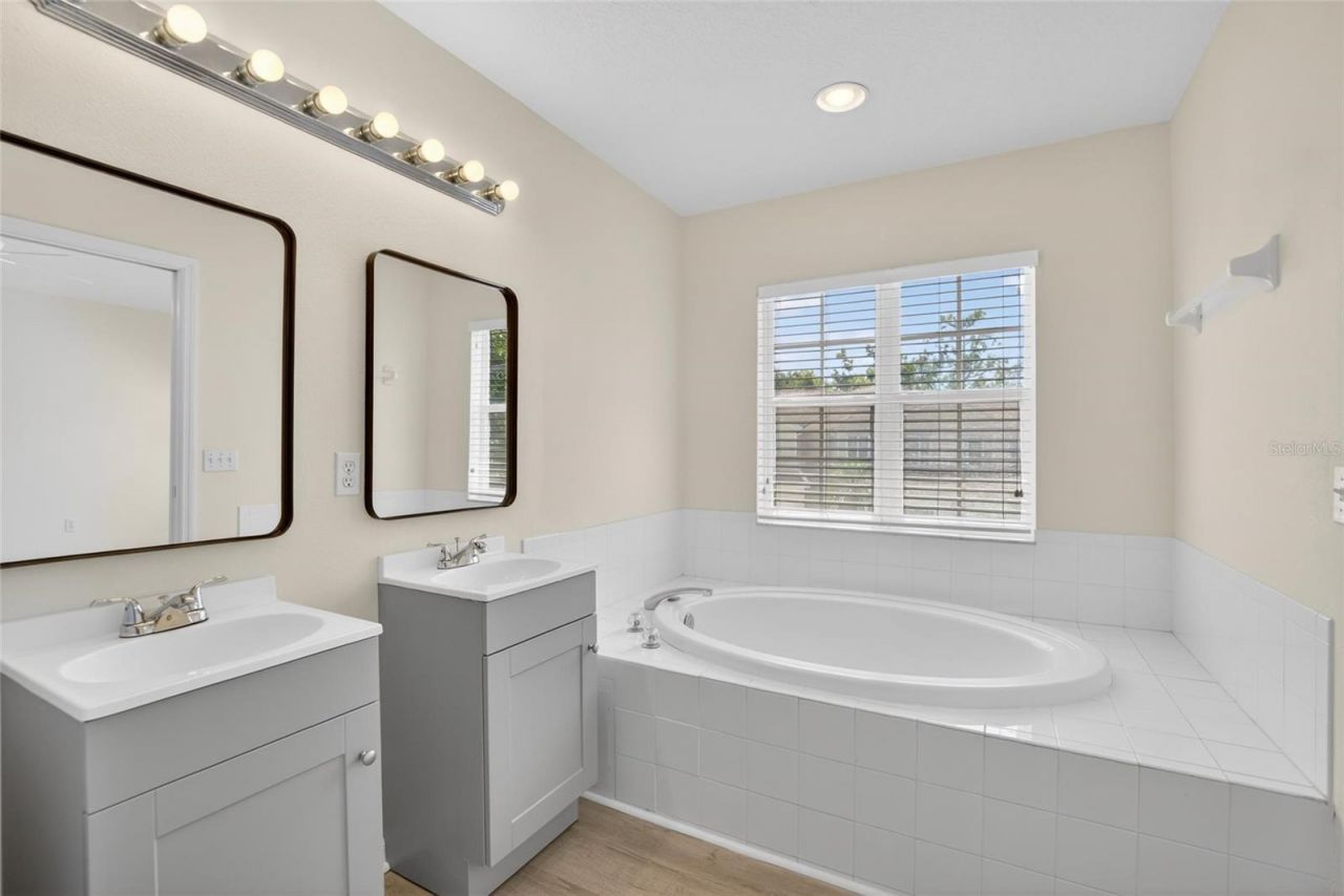 6418 Rosefinch Court, Unit 103, Lakewood Ranch, FL 34202 Photo