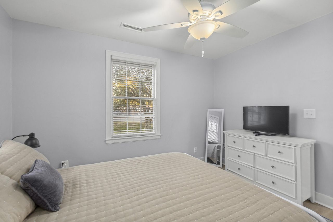 687 Savannah Highway Photo 25