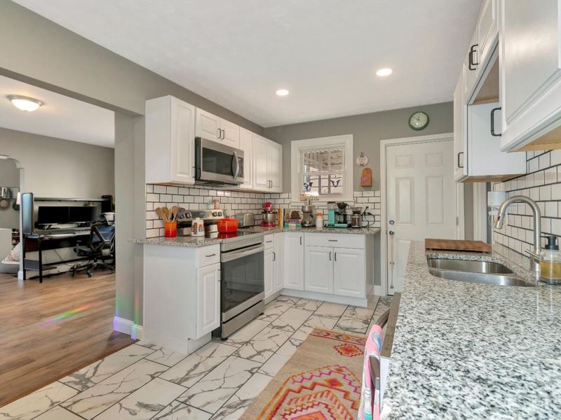 710 E Ross Avenue, Saint Bernard, OH 45217 Photo 7