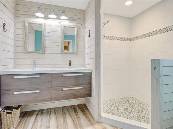 10037 Heather LN, Unit 403, NAPLES, FL 34119