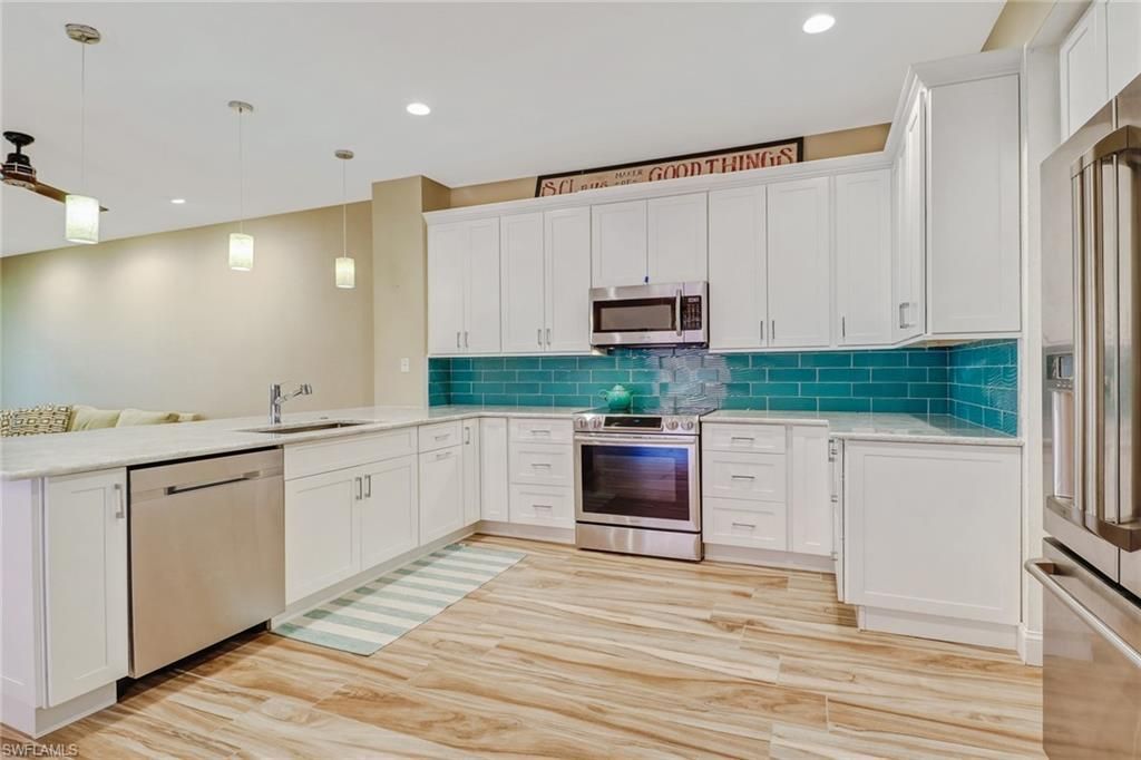 10037 Heather Ln, Unit 403, Naples, FL 34119 Photo
