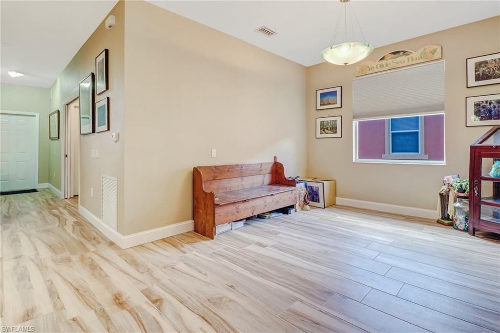 10037 Heather Ln, Unit 403, Naples, FL 34119 Photo