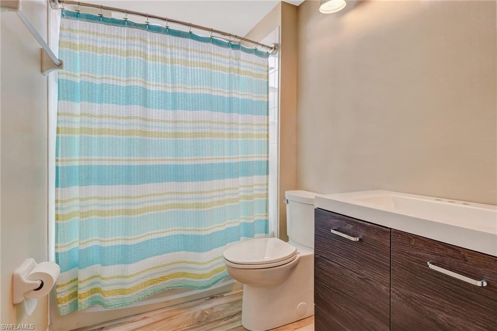 10037 Heather Ln, Unit 403, Naples, FL 34119 Photo