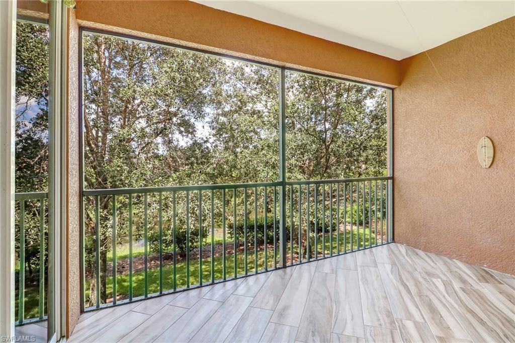 10037 Heather Ln, Unit 403, Naples, FL 34119 Photo