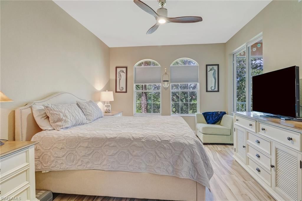 10037 Heather Ln, Unit 403, Naples, FL 34119 Photo