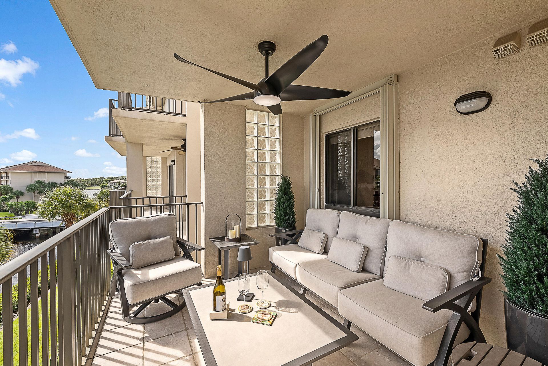 1601 Marina Isle Way, Unit 402, Jupiter, FL 33477 Photo