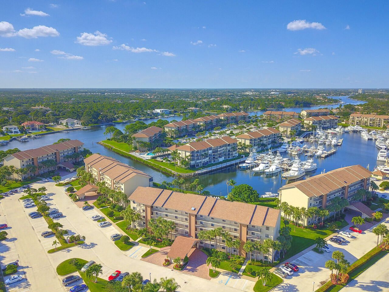 1601 Marina Isle Way, Unit 402, Jupiter, FL 33477 Photo