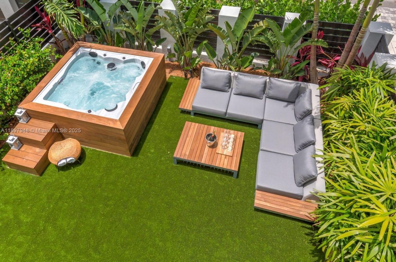 1516 SE 1st St, Fort Lauderdale, FL 33301 Photo