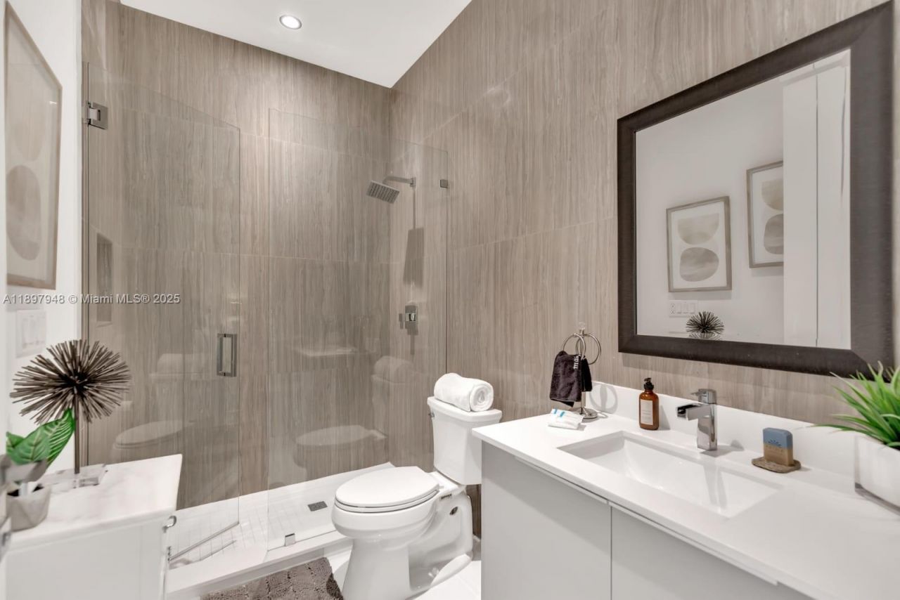 1516 SE 1st St, Fort Lauderdale, FL 33301 Photo