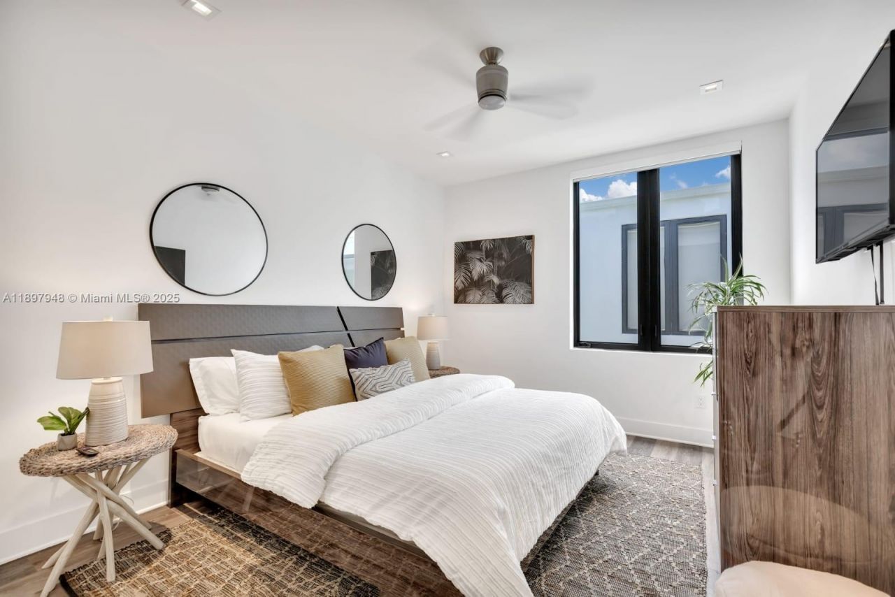 1516 SE 1st St, Fort Lauderdale, FL 33301 Photo