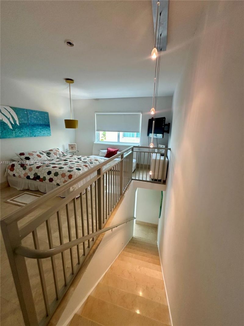 150 Sunny Isles Blvd, Unit 1-UPH1, Sunny Isles Beach, FL 33160 Photo