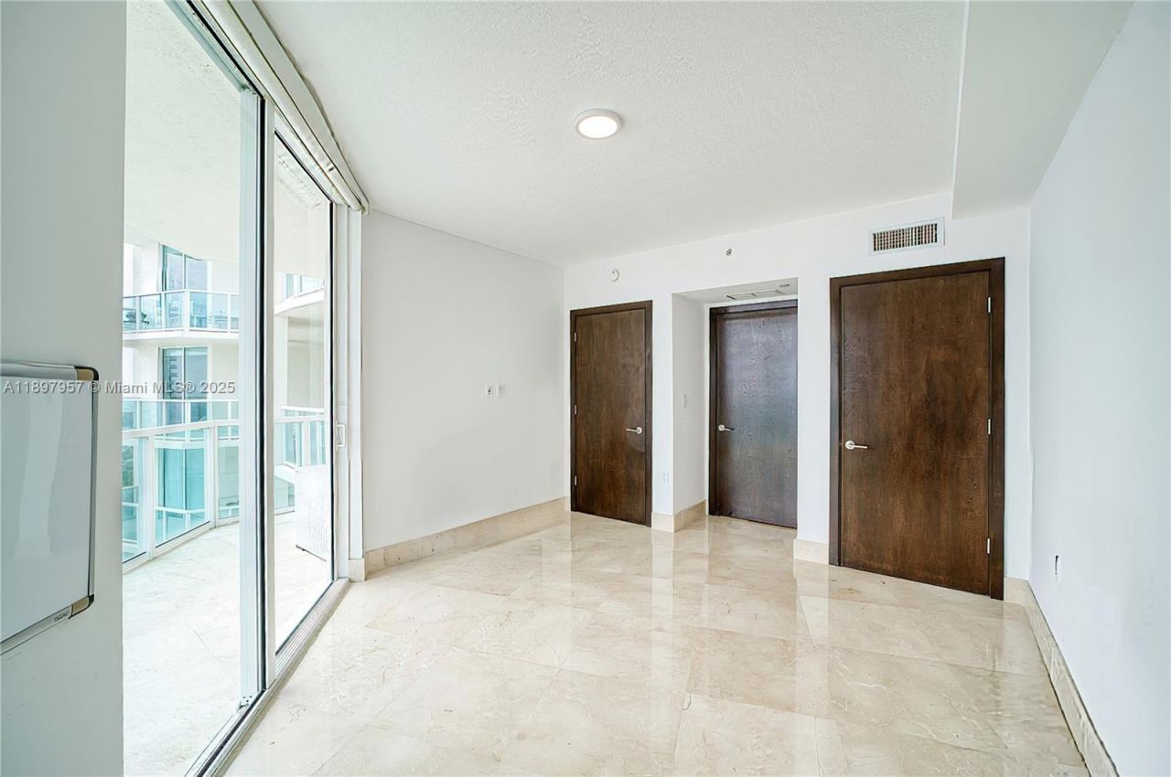 150 Sunny Isles Blvd, Unit 1-UPH1, Sunny Isles Beach, FL 33160 Photo