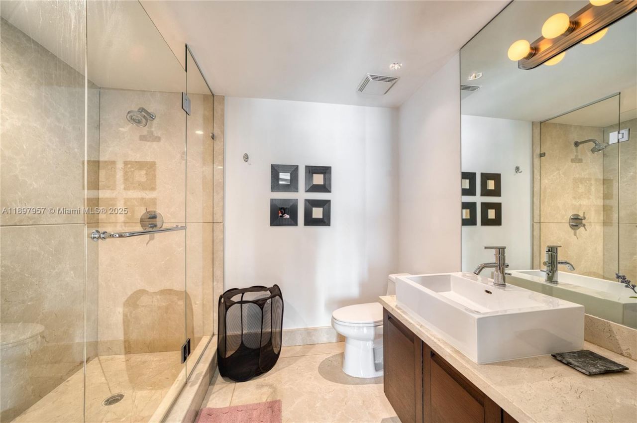 150 Sunny Isles Blvd, Unit 1-UPH1, Sunny Isles Beach, FL 33160 Photo