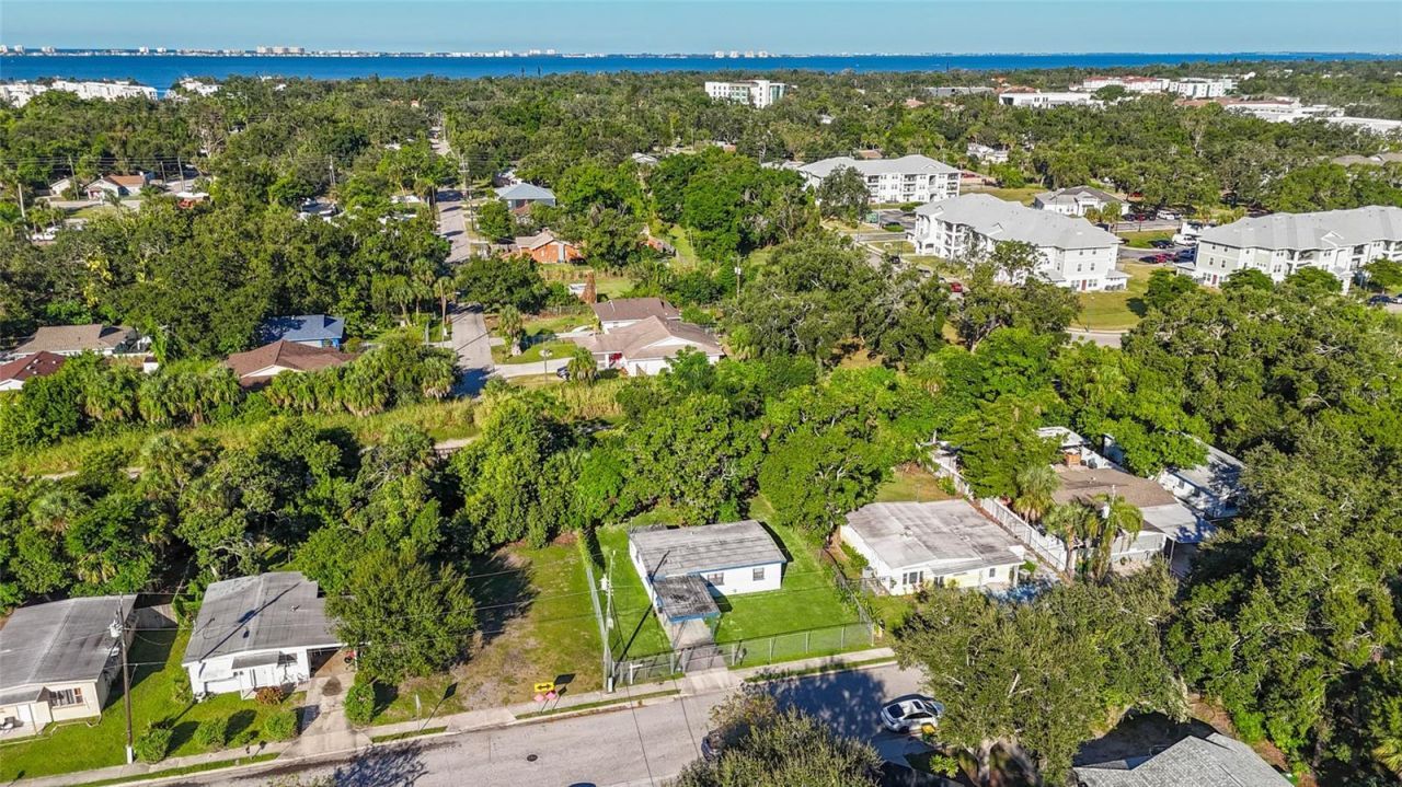 2105 Leon Avenue, Sarasota, FL 34234 Photo