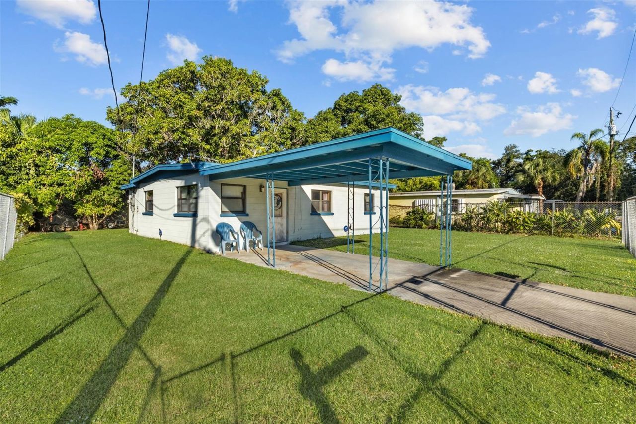 2105 Leon Avenue, Sarasota, FL 34234 Photo