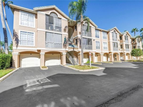 4206 BAY CLUB CIRCLE, Unit 4206, TAMPA, FL 33607