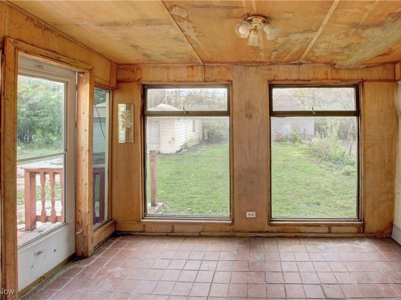 3092 Becket Road, Cleveland, OH 44120 Photo 12