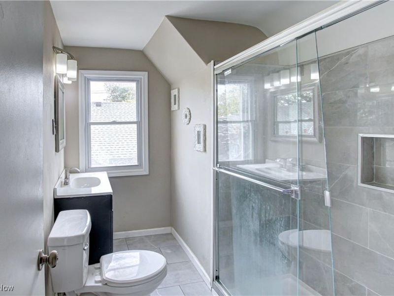 3092 Becket Road, Cleveland, OH 44120 Photo 24