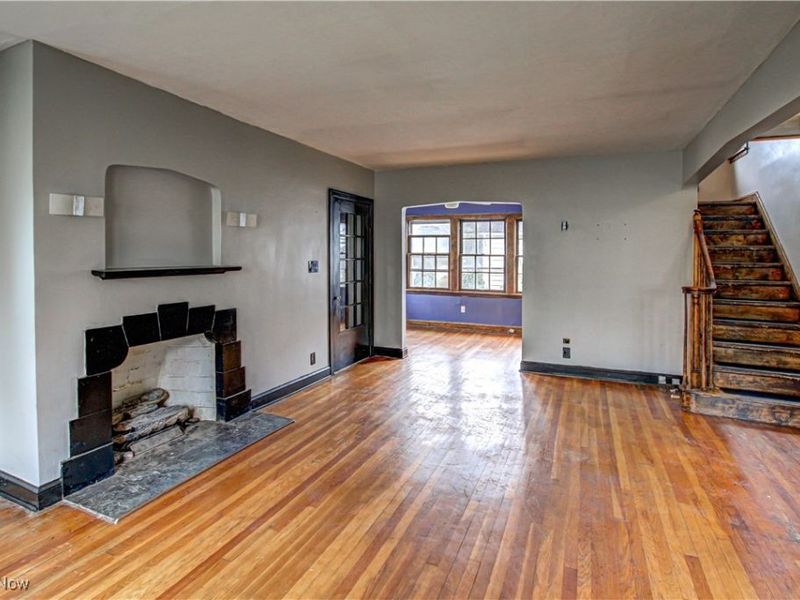 3092 Becket Road, Cleveland, OH 44120 Photo 4