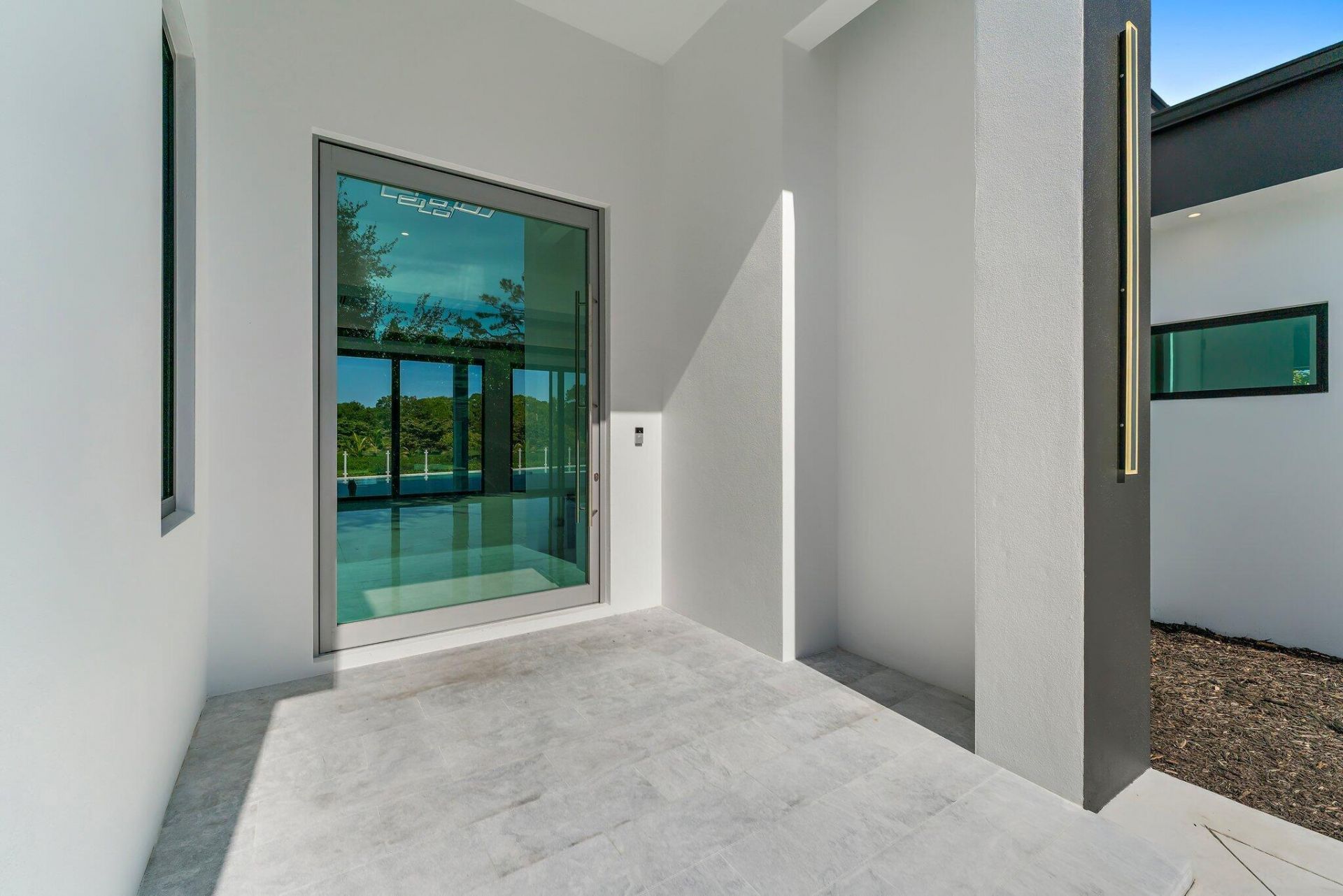 8309 SE Rivers Edge Street, Jupiter, FL 33458 Photo