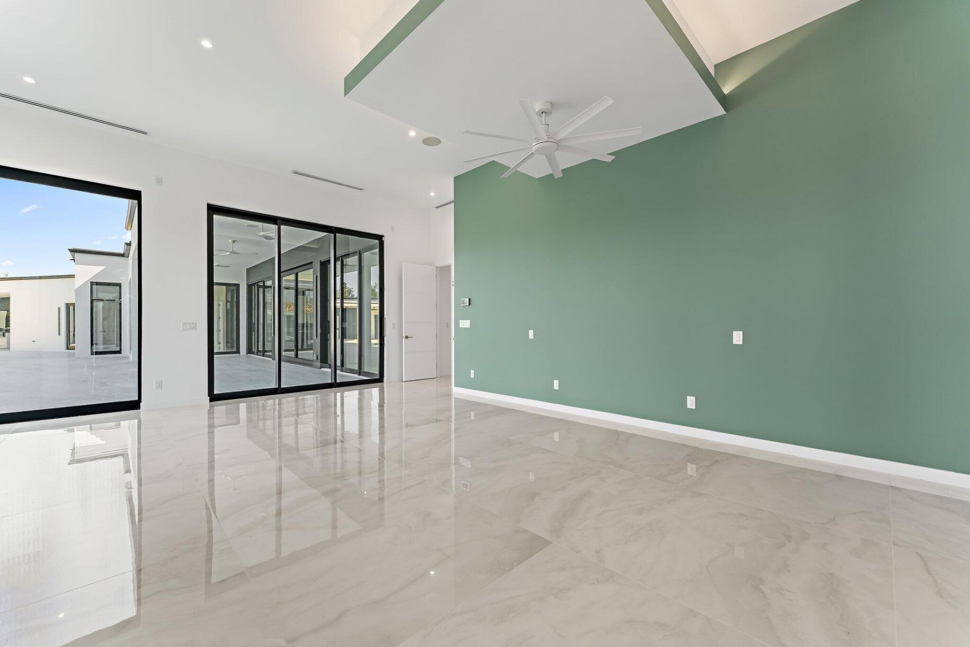 8309 SE Rivers Edge Street, Jupiter, FL 33458 Photo