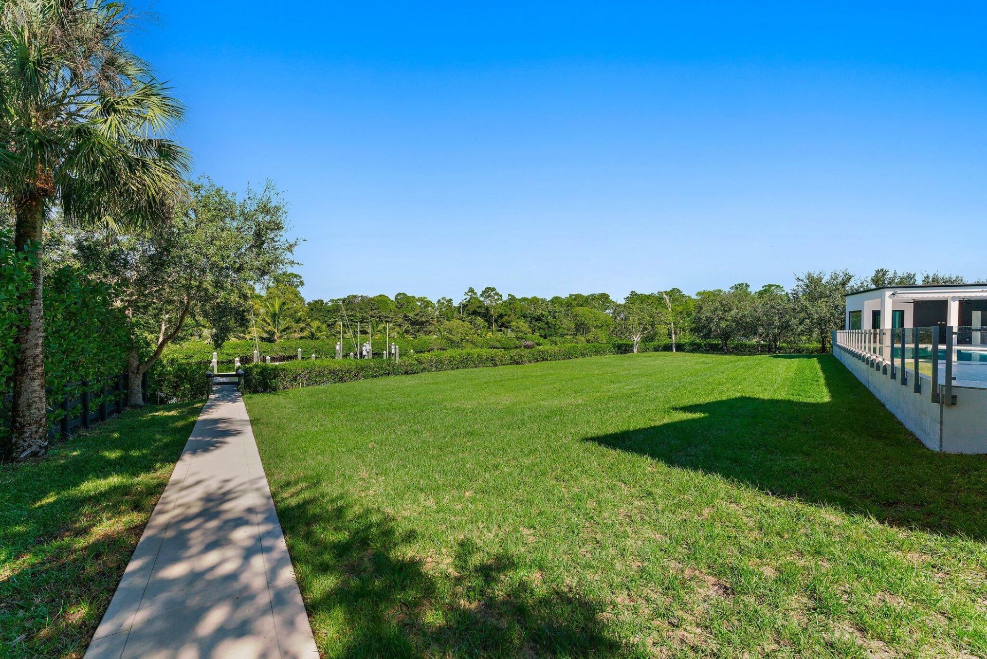 8309 SE Rivers Edge Street, Jupiter, FL 33458 Photo