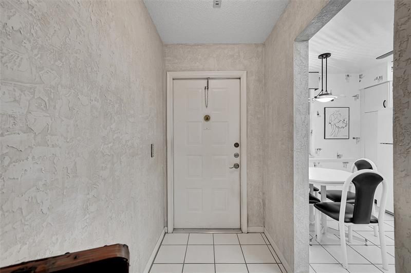 10368 NW 24th Place, Unit 204, Sunrise, FL 33322 Photo