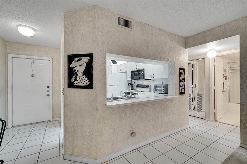 10368 NW 24th Place, Unit 204, Sunrise, FL 33322 Photo