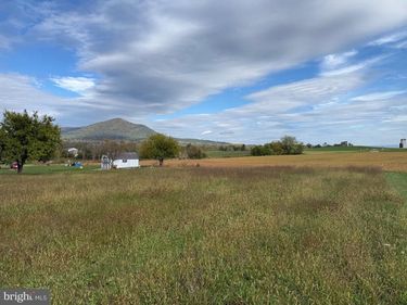 2174 FORT LOUDON ROAD, FORT LOUDON, PA 17224