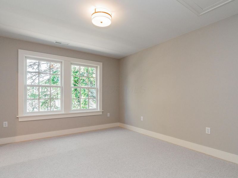 1565 Berkshire Road, Columbus, OH 43221 Photo 52