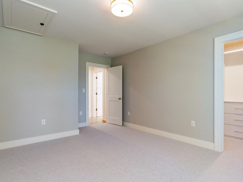 1565 Berkshire Road, Columbus, OH 43221 Photo 53