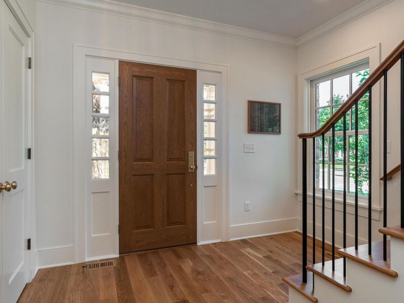 1565 Berkshire Road, Columbus, OH 43221 Photo 6