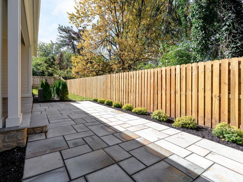 1565 Berkshire Road, Columbus, OH 43221 Photo 79