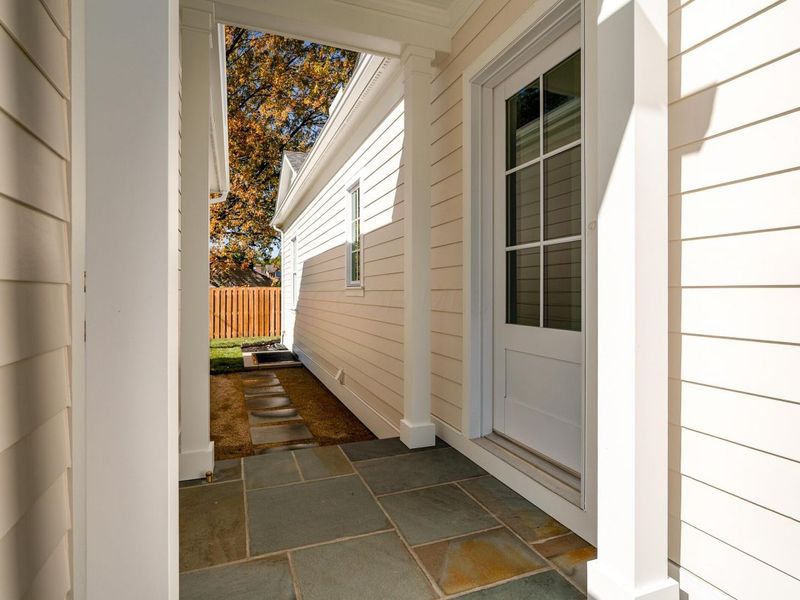 1565 Berkshire Road, Columbus, OH 43221 Photo 82