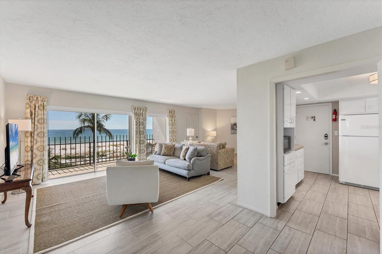 101 Benjamin Franklin Drive, Unit 63, Sarasota, FL 34236 Photo