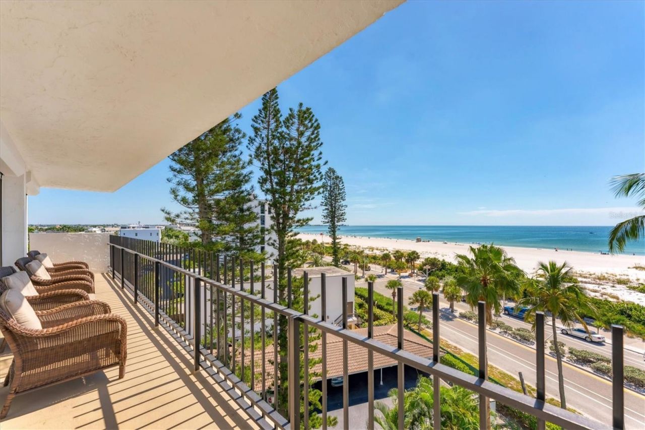 101 Benjamin Franklin Drive, Unit 63, Sarasota, FL 34236 Photo