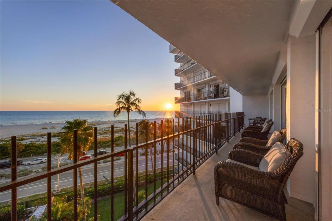 101 Benjamin Franklin Drive, Unit 63, Sarasota, FL 34236 Photo