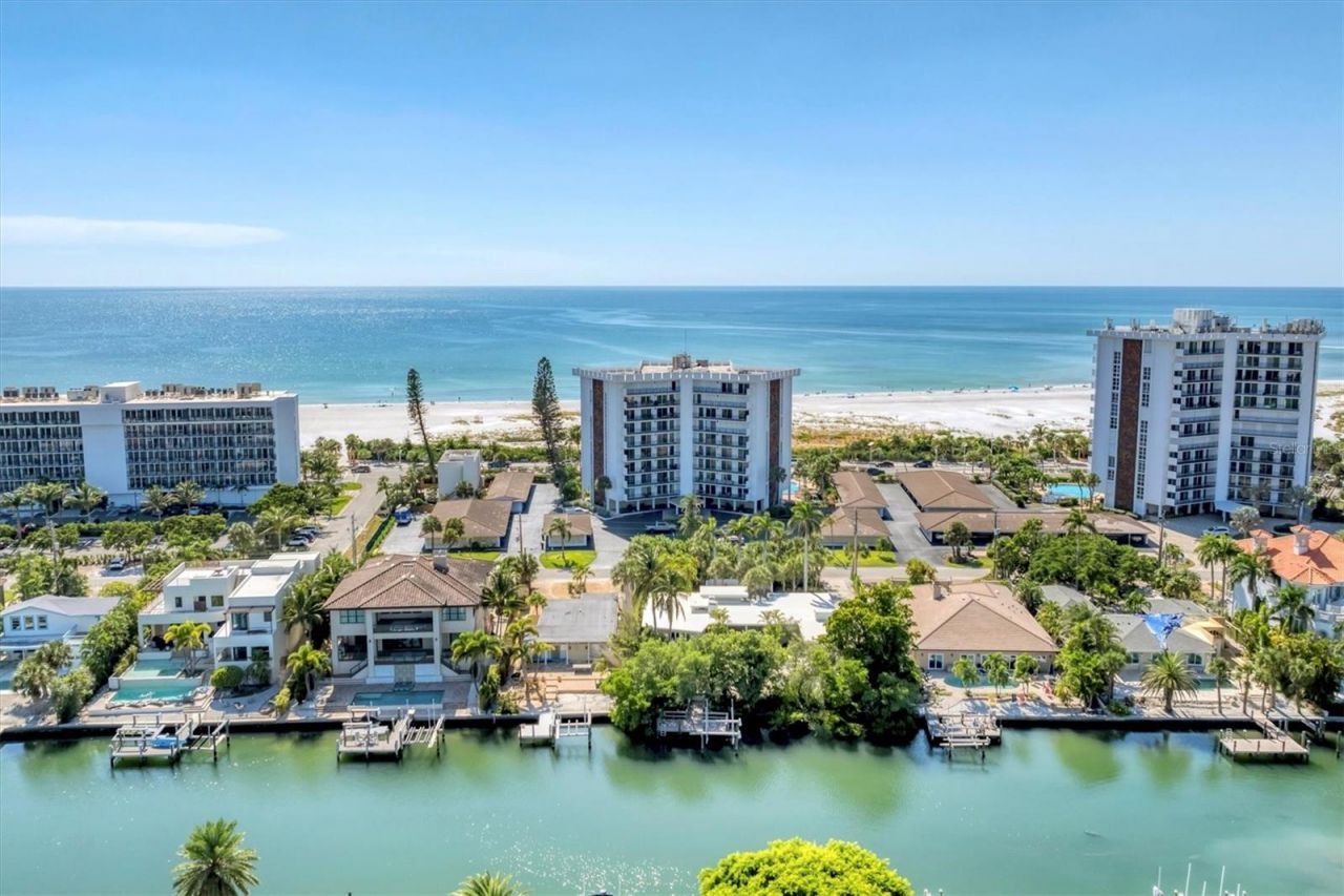 101 Benjamin Franklin Drive, Unit 63, Sarasota, FL 34236 Photo