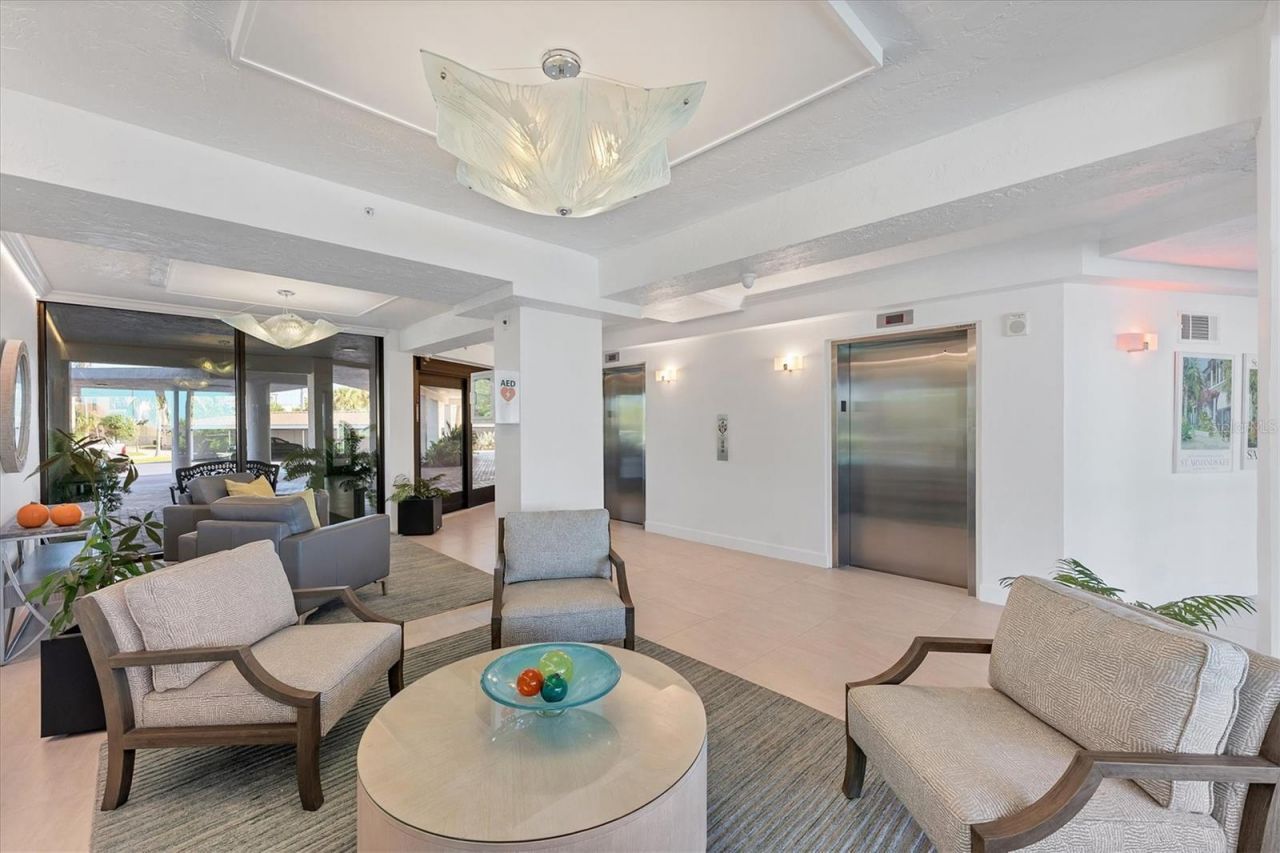 101 Benjamin Franklin Drive, Unit 63, Sarasota, FL 34236 Photo