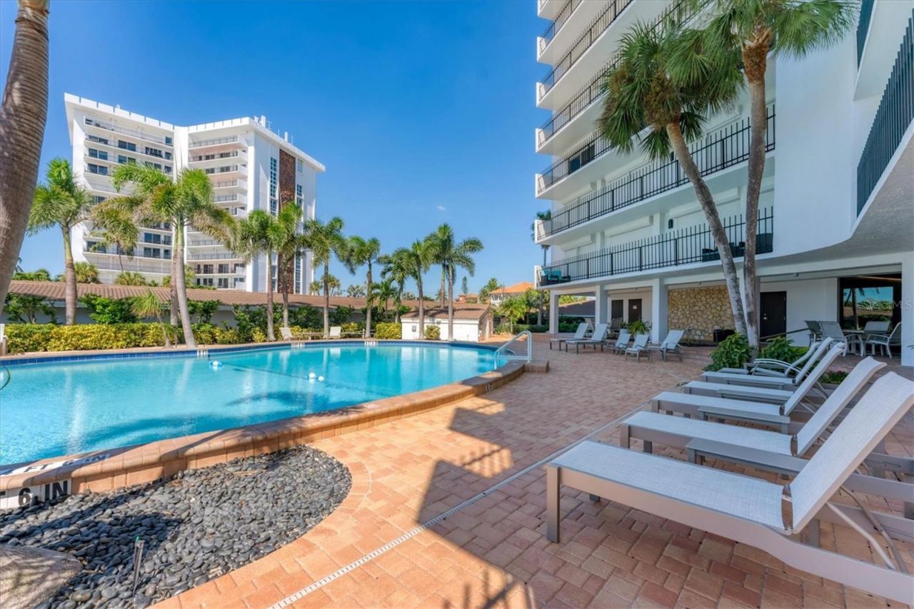 101 Benjamin Franklin Drive, Unit 63, Sarasota, FL 34236 Photo