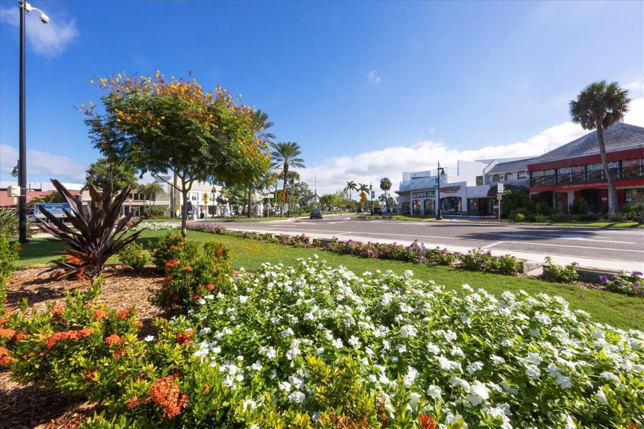 101 Benjamin Franklin Drive, Unit 63, Sarasota, FL 34236 Photo