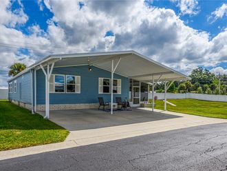 4050 CAREFREE WAY Zephyrhills, FL 33541